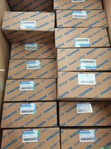Komatsu injector 6745-12-3100 auto draft